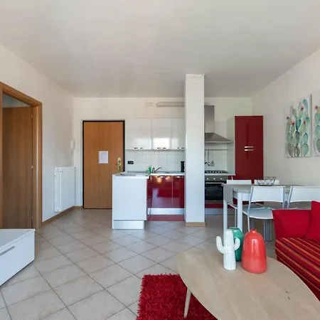 דירה Modern With Pool *