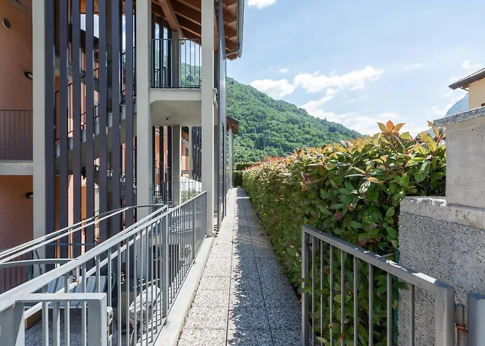 Modern With Pool Bellano
