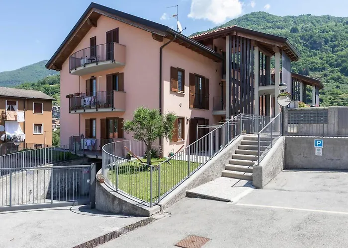 Modern With Pool * Bellano